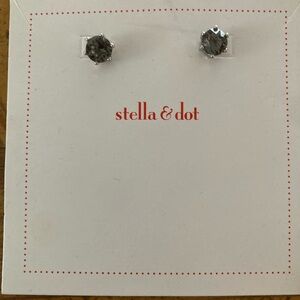 Stella & Dot Gray Gemstone Earrings